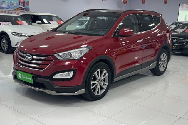 Used Hyundai Santa Fe Classic 2013 3.0L 4x4 Comfort Edition with Navigation 7 Seats Euro IV