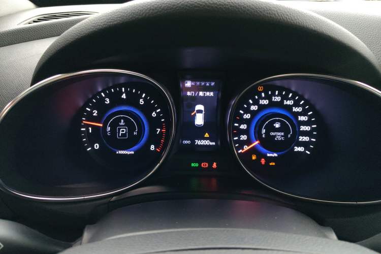 Used Hyundai Santa Fe Classic 2013 3.0L Four-Wheel Drive Luxury Edition 7 Seats Euro IV Instrument Cluster