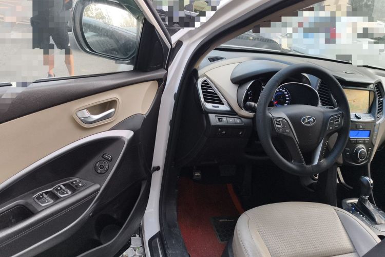 Used Hyundai Santa Fe Classic 2013 3.0L Four-Wheel Drive Comfort Edition 7 Seats Euro IV Driver Seat