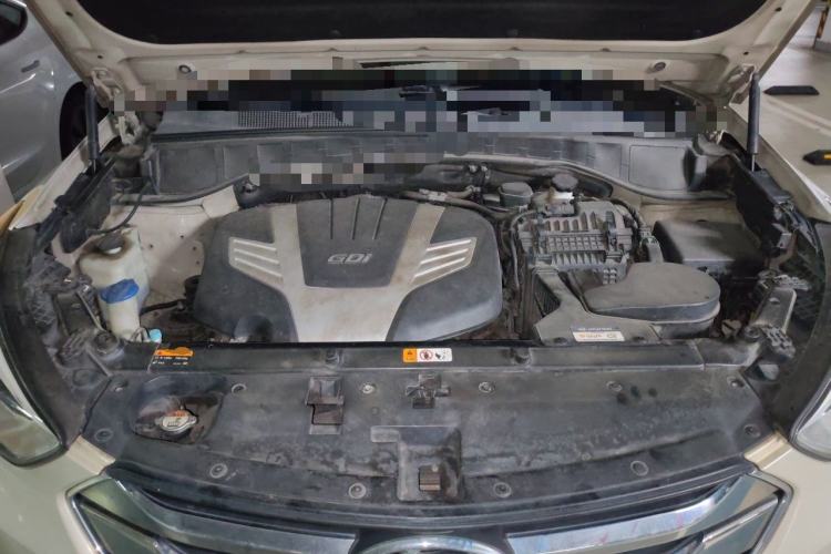 Used Hyundai Santa Fe Classic 2013 3.0L 4x4 Flagship Edition 7 Seats Euro IV Engine Bay