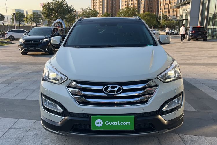 Used Hyundai Santa Fe Classic 2013 3.0L 4x4 Flagship Edition 7 Seats Euro IV Exterior 1