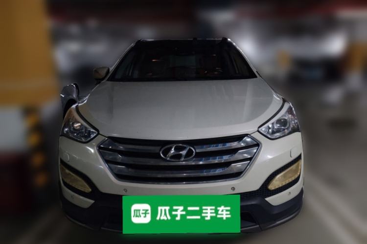 Used Hyundai Santa Fe Classic 2013 3.0L 4x4 Flagship Edition 7 Seats Euro IV Front