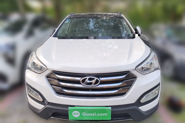 Used Hyundai Santa Fe Classic 2013 3.0L Four-Wheel Drive Comfort Edition 7 Seats Euro IV Front