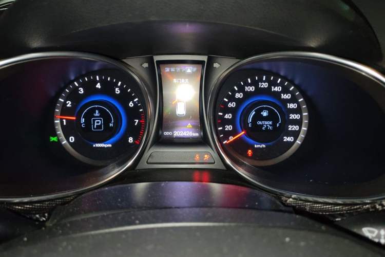 Used Hyundai Santa Fe Classic 2013 3.0L 4x4 Flagship Edition 7 Seats Euro IV Instrument Cluster