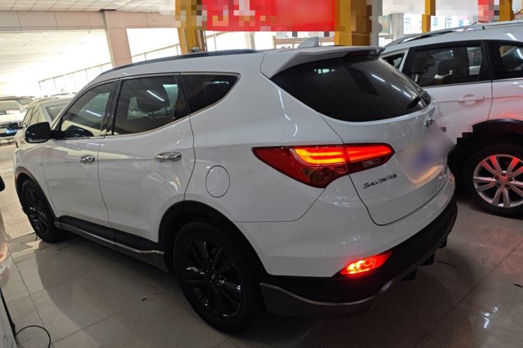 Used Hyundai Santa Fe Classic 2013 3.0L 4x4 Flagship Edition 7 Seats Euro IV Left Side