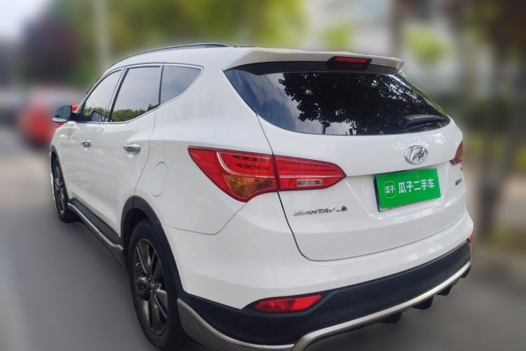 Used Hyundai Santa Fe Classic  Rear Left 45 Deg