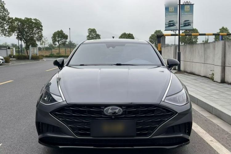 Used Hyundai Sonata 2022 380TGDi Automatic 20th Anniversary Edition Exterior 1