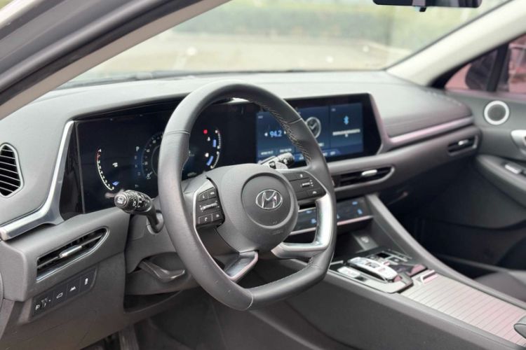 Used Hyundai Sonata 2020 270TGDi DCT GL Advanced Edition Interior 5