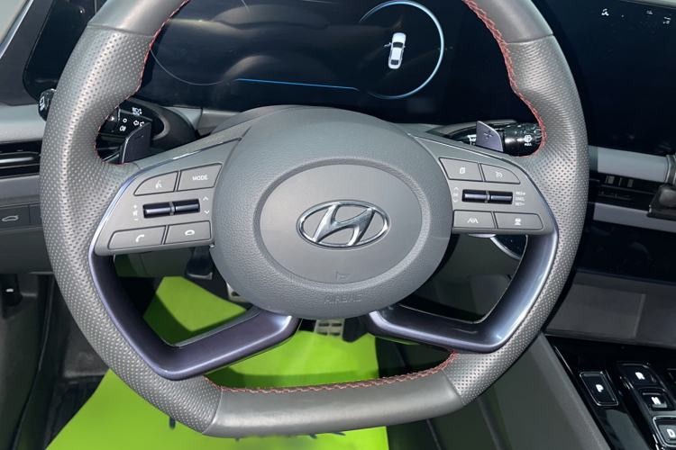 Used Hyundai Sonata 2022 380TGDi Automatic 20th Anniversary Edition Steering Wheel