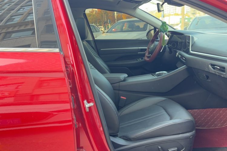 Used Hyundai Sonata 2020 270TGDi DCT GLS Elite Edition Right Front Seat