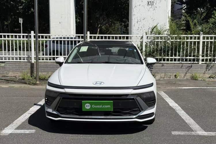 Used Hyundai Sonata 2024 1.5T Pro Exterior 1