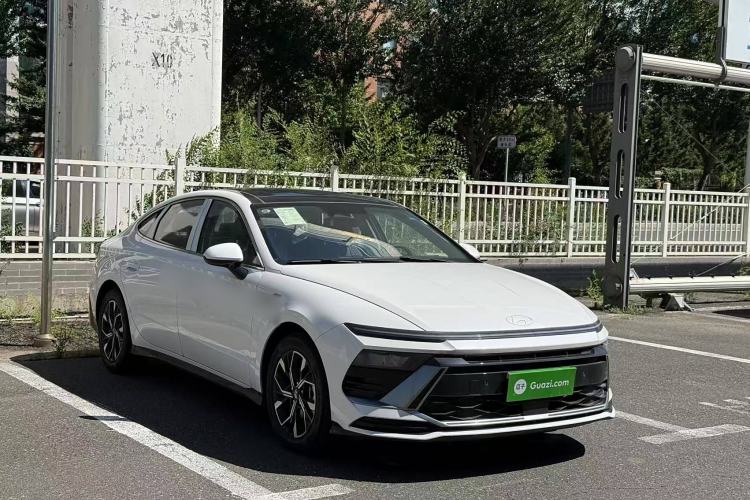 Used Hyundai Sonata 2024 1.5T Pro Exterior 2