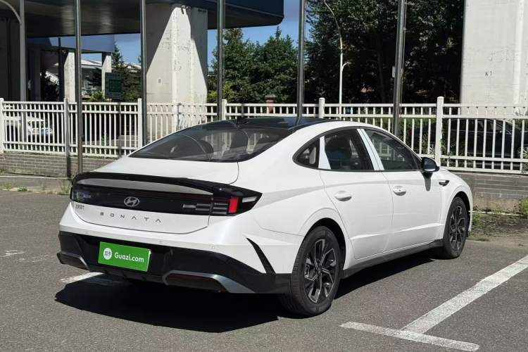 Used Hyundai Sonata 2024 1.5T Pro Exterior 5