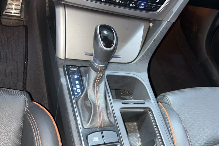 Used Hyundai Sonata 2015 1.6T GLX Advanced Model Gear Lever