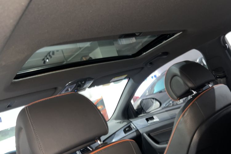 Used Hyundai Sonata 2015 1.6T GLX Advanced Model Headliner