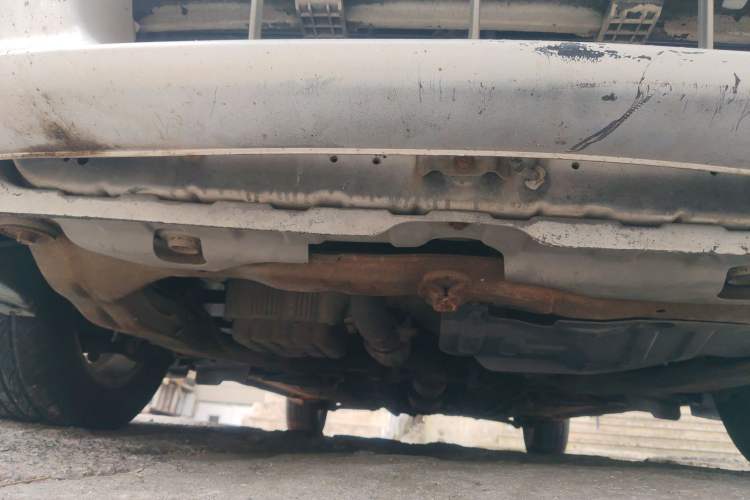 Used Hyundai Sonata 2004 2.0L Manual Standard Edition Chassis Front