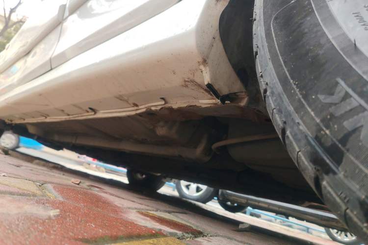 Used Hyundai Sonata 2004 2.0L Manual Standard Edition Chassis Rear Left