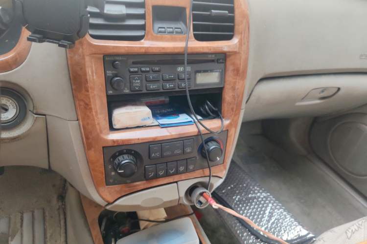 Used Hyundai Sonata 2006 2.0L Manual Standard Edition Audio And AC Panel