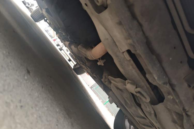 Used Hyundai Sonata 2006 2.0L Manual Standard Edition Chassis Front