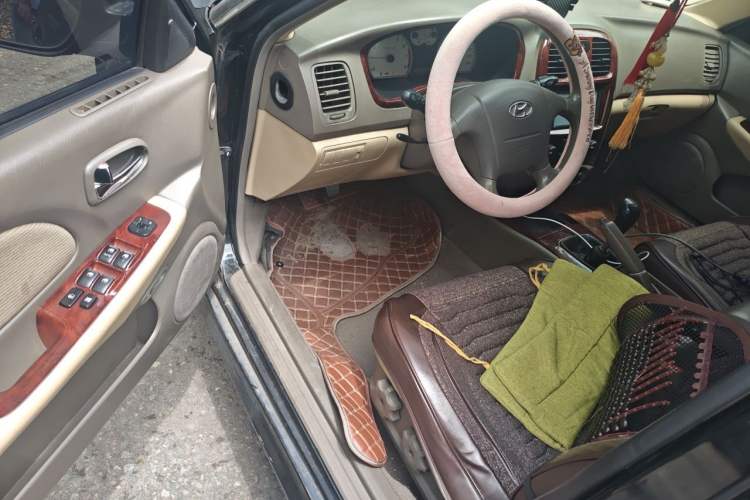 Used Hyundai Sonata 2006 2.0L Manual Standard Edition Driver Seat
