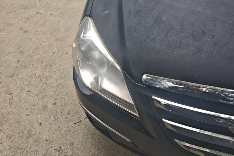 Used Hyundai Sonata 2006 2.0L Manual Standard Edition Right Front Headlight