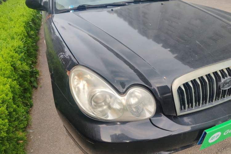 Used Hyundai Sonata 2006 2.0L Manual Standard Edition Right Front Headlight