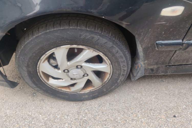 Used Hyundai Sonata 2006 2.0L Manual Standard Edition Right Front Wheel Hub