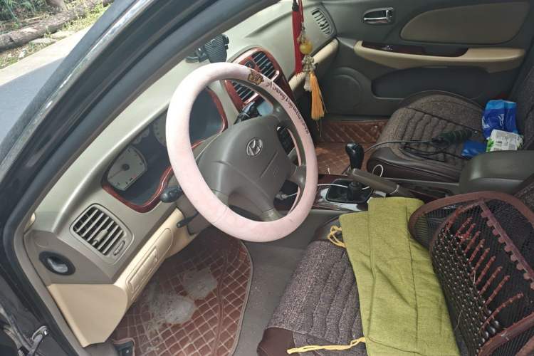 Used Hyundai Sonata 2006 2.0L Manual Standard Edition Steering Wheel