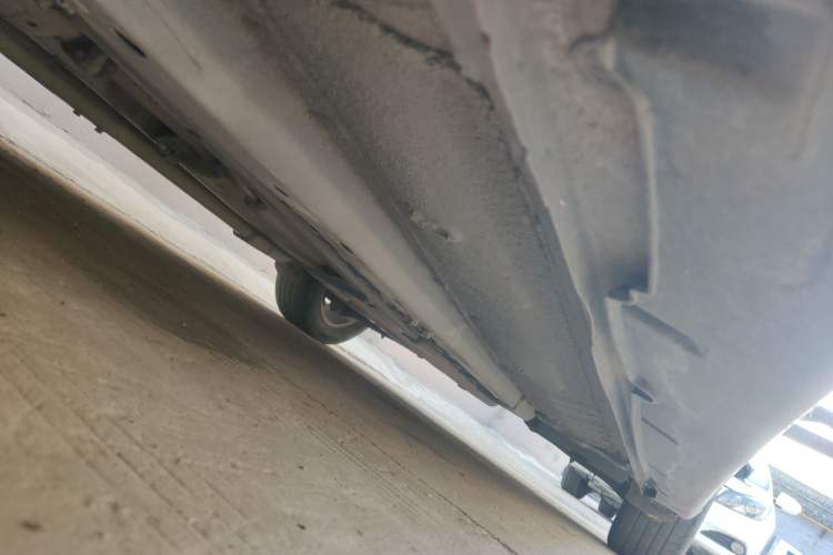 Used Hyundai Sonata 2011 2.0L Automatic Luxury Edition Chassis Front Left