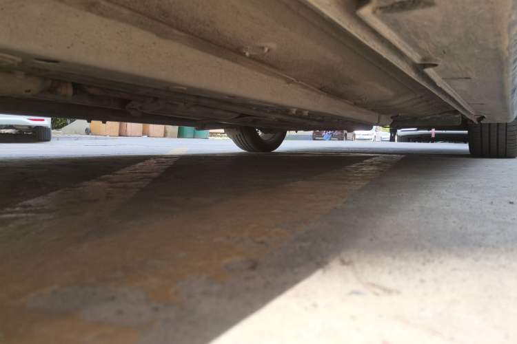 Used Hyundai Sonata 2011 2.0L Automatic Supreme Edition Chassis Front Left