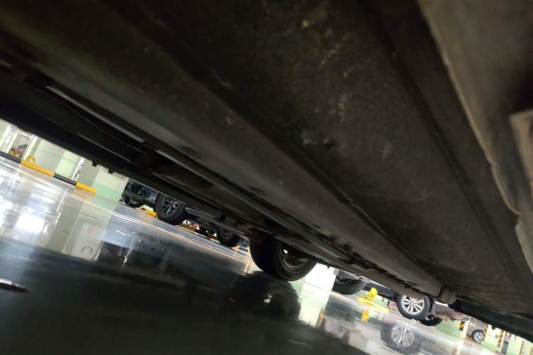 Used Hyundai Sonata 2011 2.0L Automatic Luxury Edition Chassis Front Left