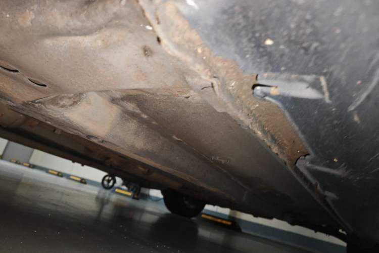 Used Hyundai Sonata 2011 2.0L Automatic Luxury Edition Chassis Front Left