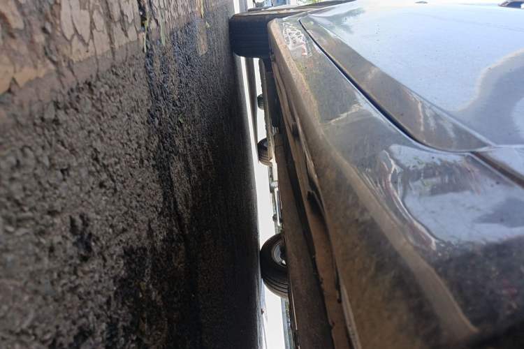 Used Hyundai Sonata 2011 2.0L Automatic Leading Edition Chassis Front Right