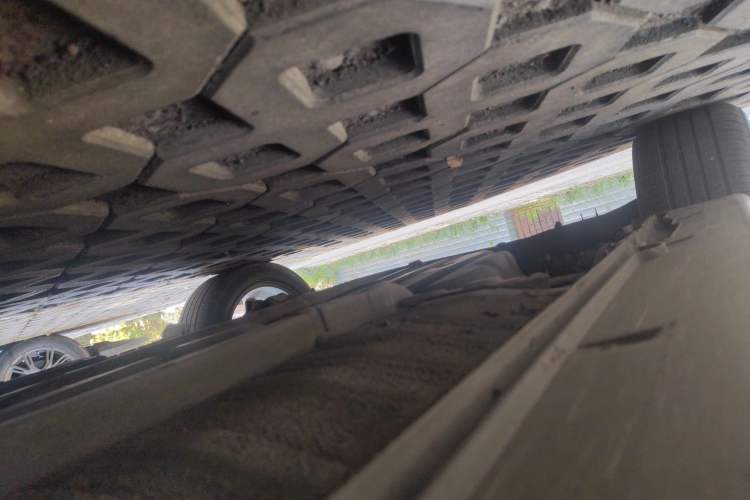 Used Hyundai Sonata 2011 2.0L Automatic Luxury Edition Chassis Front Right
