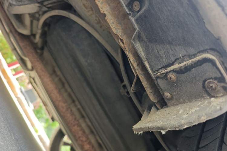 Used Hyundai Sonata 2011 2.4L Automatic Top-Tier Version Chassis Rear Left