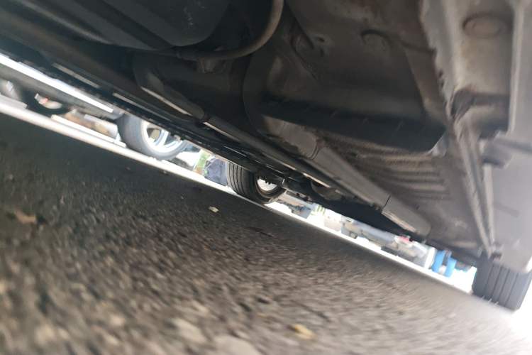Used Hyundai Sonata 2011 2.0L Automatic Luxury Edition Chassis Rear Right