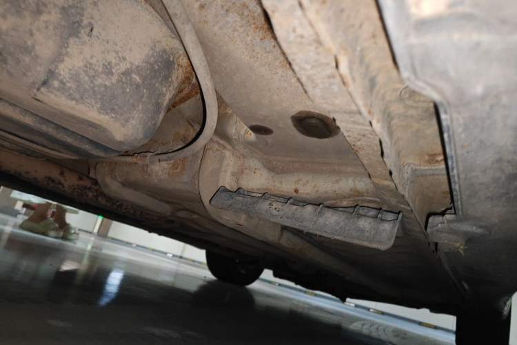 Used Hyundai Sonata 2011 2.0L Automatic Luxury Edition Chassis Rear Right