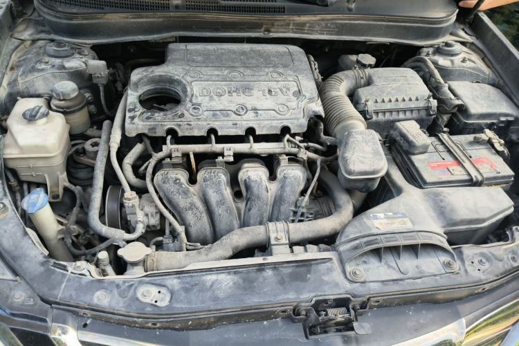 Used Hyundai Sonata 2011 2.0L Automatic Luxury Edition Engine Bay