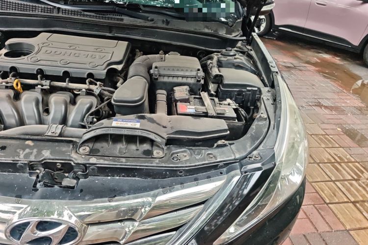 Used Hyundai Sonata 2011 2.0L Automatic Prestige Edition Engine Bay Left
