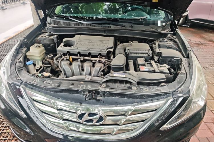 Used Hyundai Sonata 2011 2.0L Automatic Prestige Edition Engine Bay