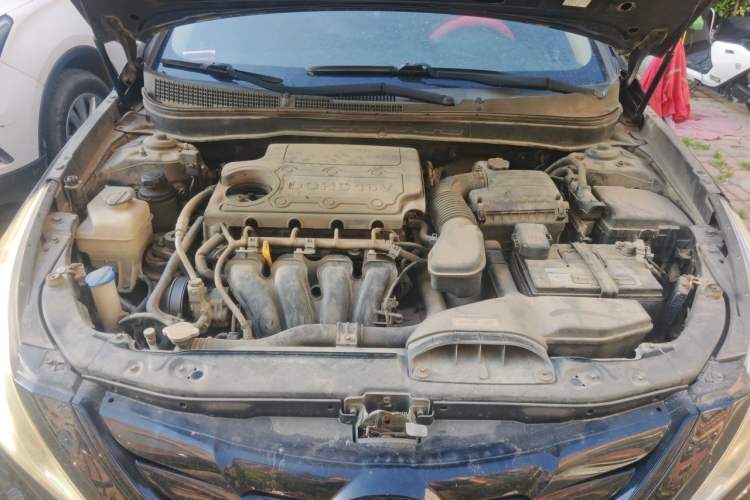 Used Hyundai Sonata 2011 2.0L Automatic Fashion Edition Engine Bay