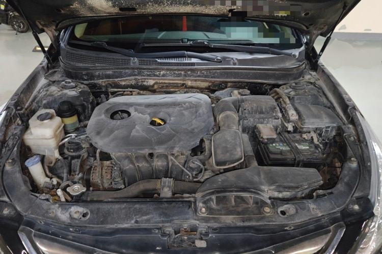 Used Hyundai Sonata 2011 2.0L Automatic Luxury Edition Engine Bay