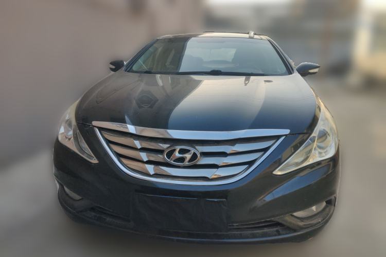 Used Hyundai Sonata 2011 2.0L Automatic Luxury Edition Front