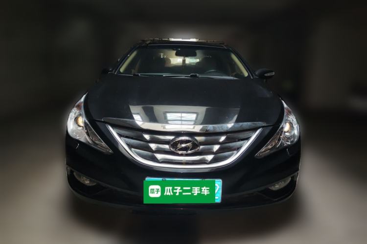 Used Hyundai Sonata 2011 2.4L Automatic Top-Tier Version Front