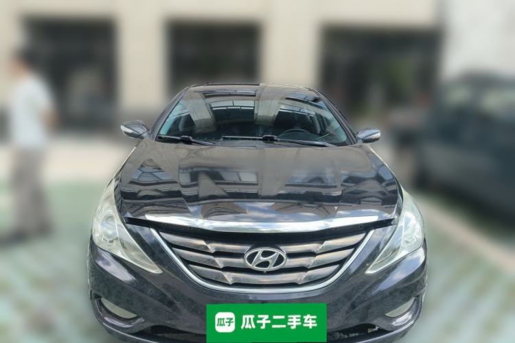 Used Hyundai Sonata 2011 2.0L Automatic Luxury Edition Front