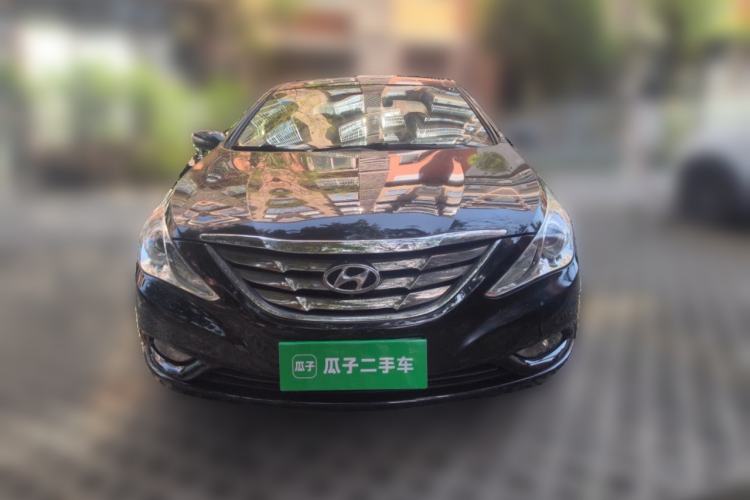 Used Hyundai Sonata 2011 2.0L Automatic Luxury Edition Front