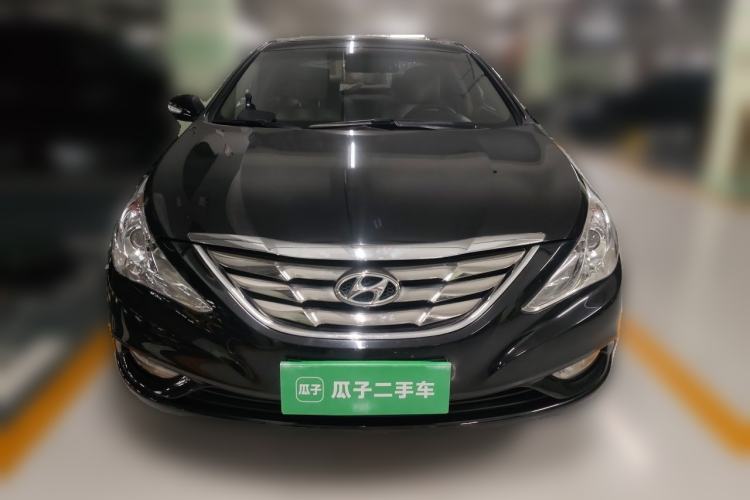 Used Hyundai Sonata 2011 2.0L Automatic Luxury Edition Front