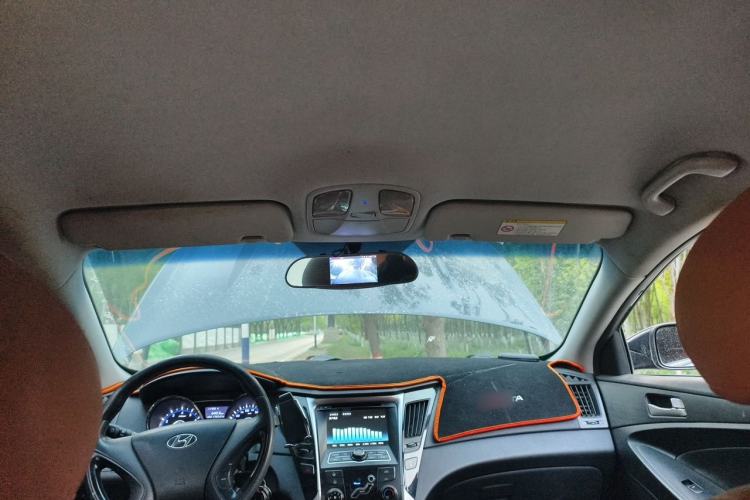 Used Hyundai Sonata 2011 2.0L Automatic Fashion Edition Headliner