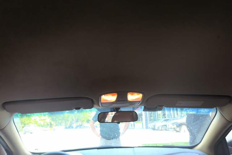 Used Hyundai Sonata 2011 2.0L Automatic Fashion Edition Headliner