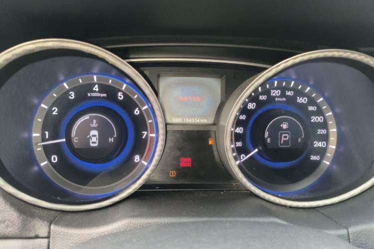 Used Hyundai Sonata 2011 2.0L Automatic Luxury Edition Instrument Cluster